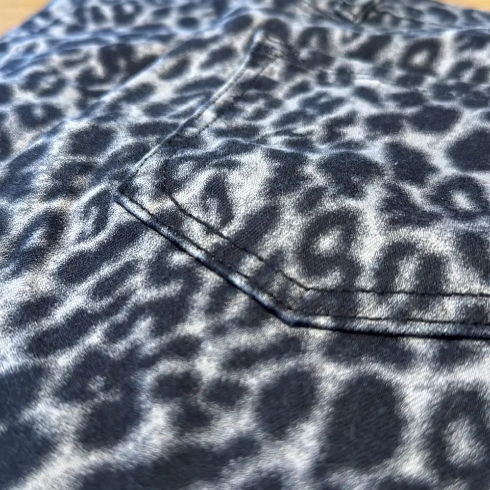 Apt. 9 Women's Straight Capri Pants - Black Leopard Print